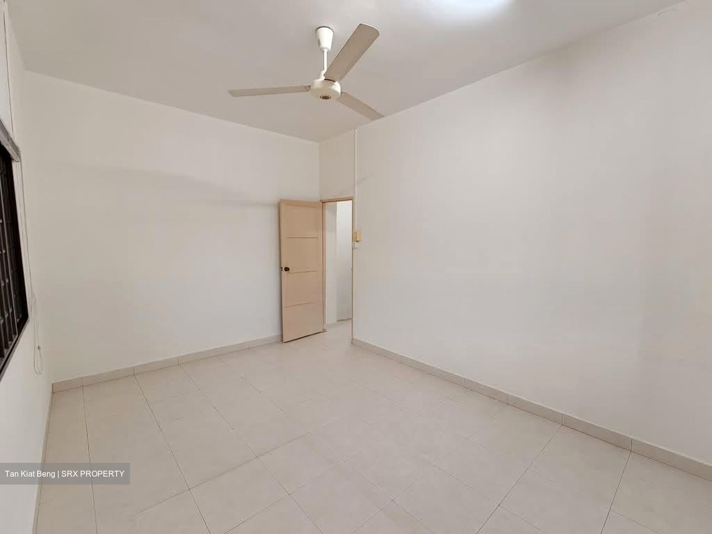 Thomson Garden Estate (D20), Semi-Detached #560336981